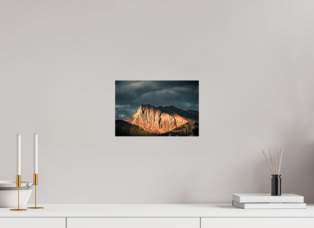 30 x 20 cm, HD Chromaluxe Chasing Fire, Standing Tall